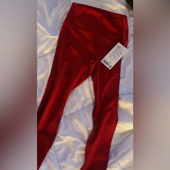 Luluemon women yoga pants align high rise 25” - Picture 3 of 3